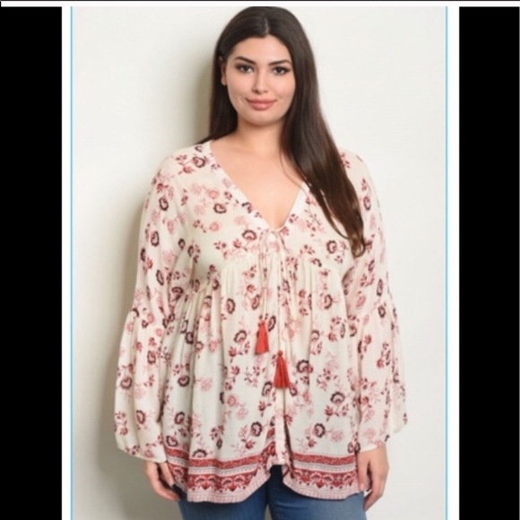 Plus Size Pretty Red Floral Top! - Picture 2 of 7